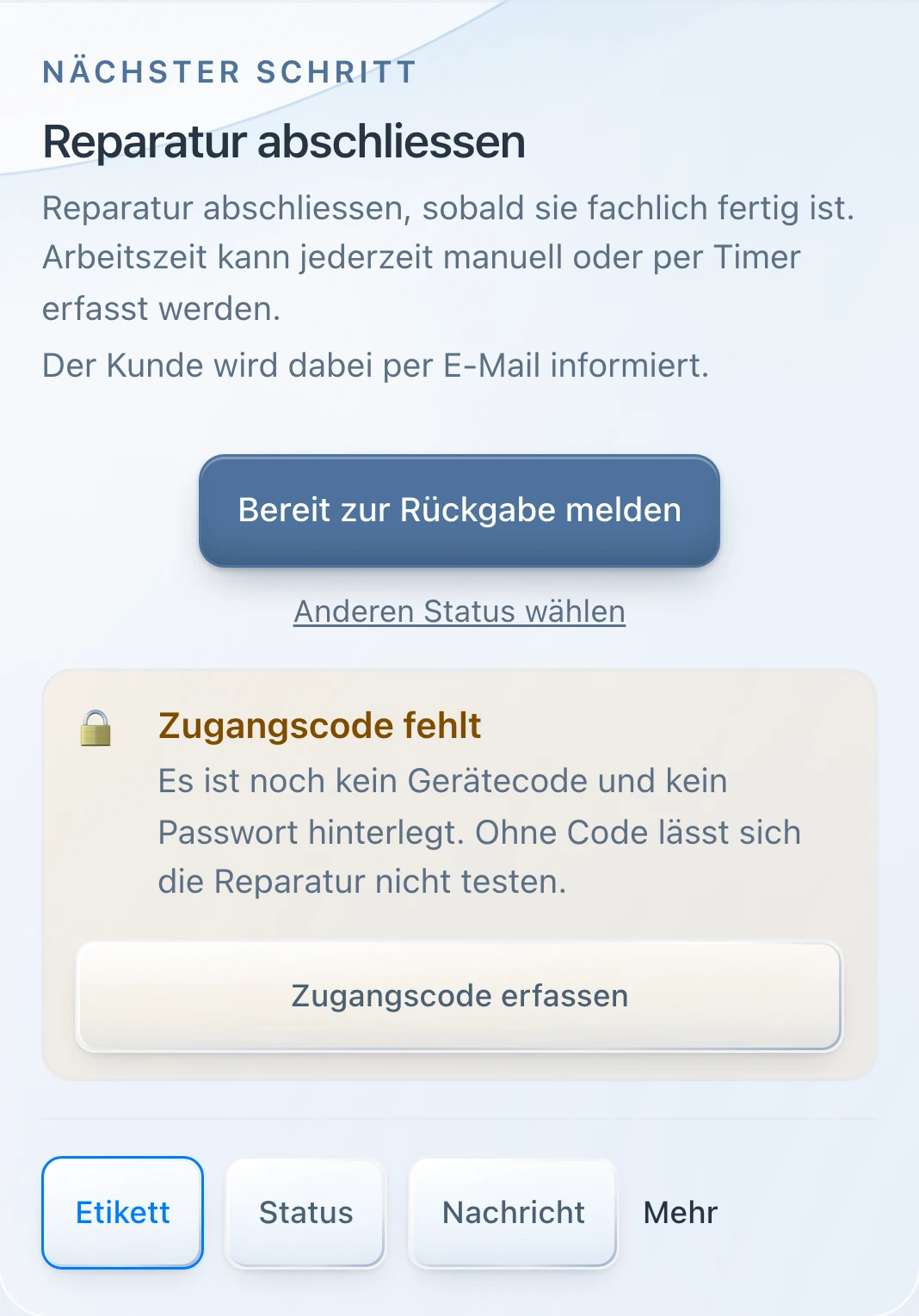 PS Core – Auftrag mit dem Bereich «Nächster Schritt» und Statusknopf